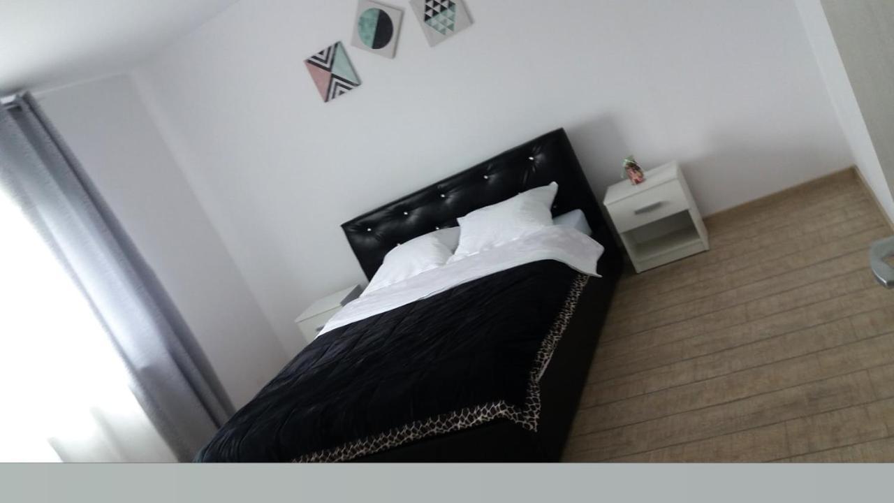 Cazare Apartament Rasnov Apartment ภายนอก รูปภาพ