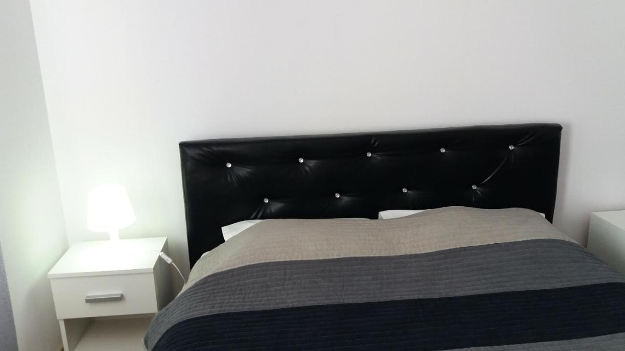 Cazare Apartament Rasnov Apartment ภายนอก รูปภาพ