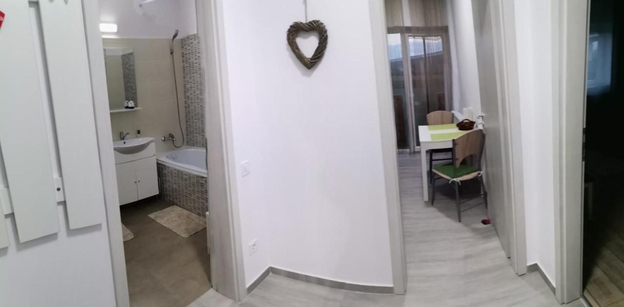 Cazare Apartament Rasnov Apartment ภายนอก รูปภาพ