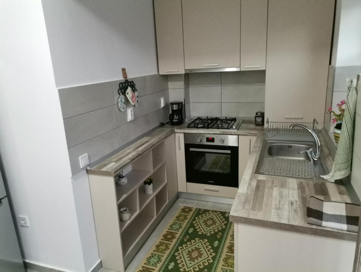 Cazare Apartament Rasnov Apartment ภายนอก รูปภาพ